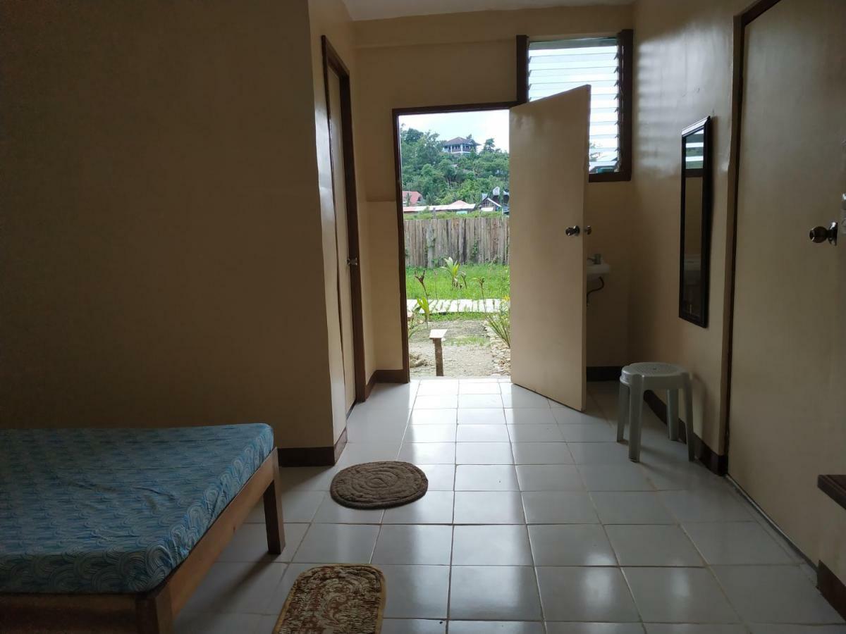 Nelmann'S Nipa Huts Hotel San Vicente  Exterior photo